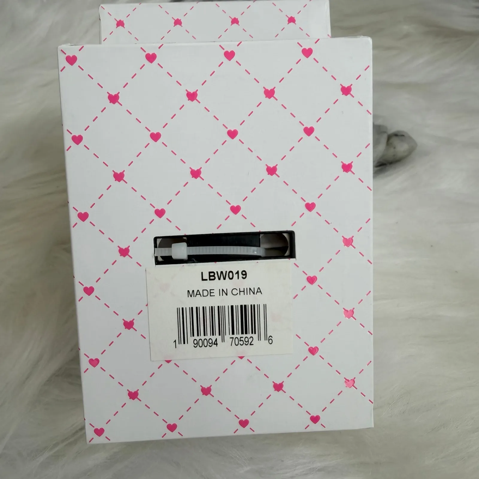 New Women’s Luv Betsey By Betsey Johnson Heart Dial Watch - Image 6