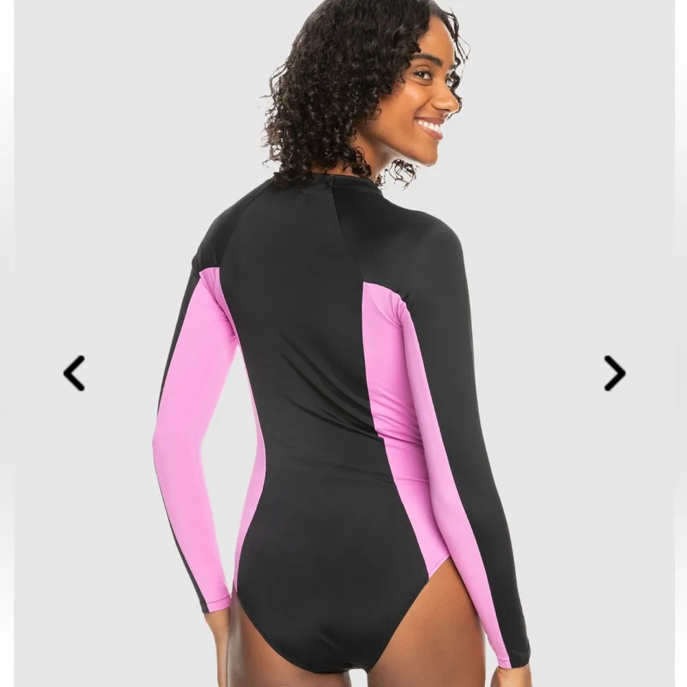 NWT Women's ROXY Fitness Long Sleeve Back Zip One Piece Swimsuit Size XS - Image 4