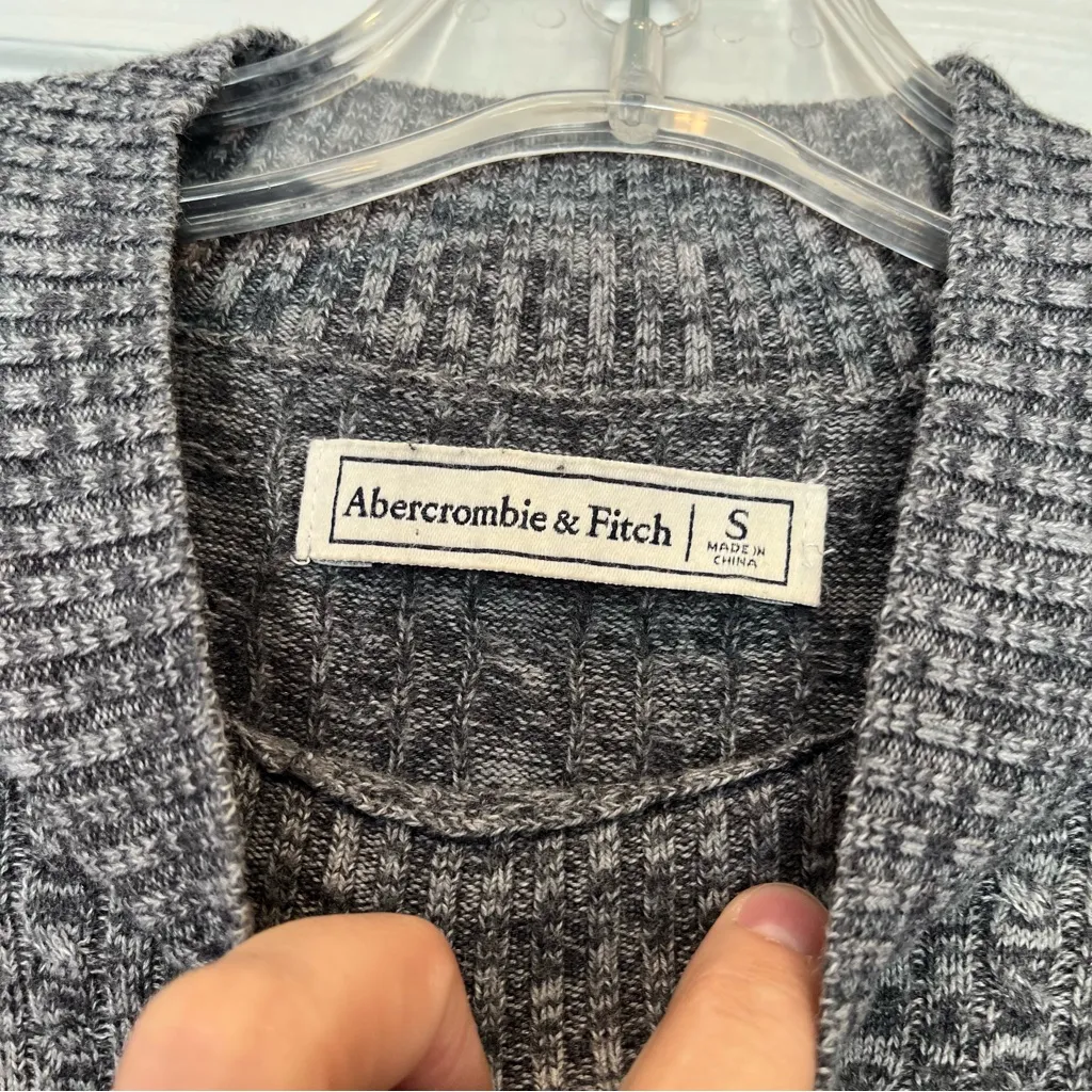 Abercrombie & Fitch Knit Long Sleeve Dress Gray Women’s Small Cozy  Body Con - Image 2