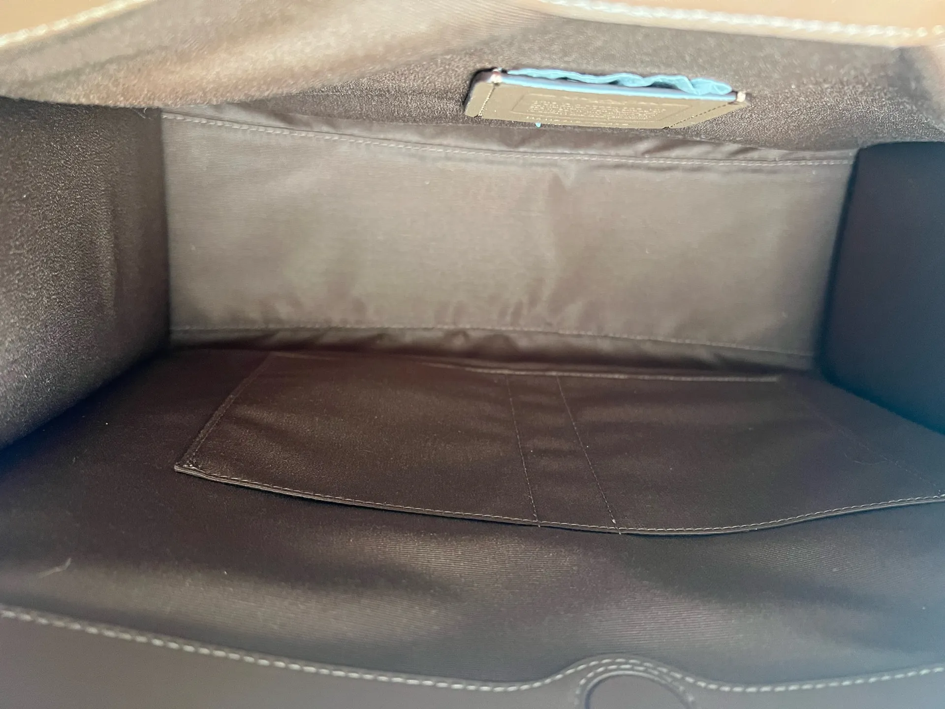 Coach Nina Carryall Snd Wallet Set - Image 8