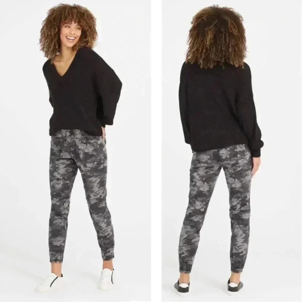 Spanx Stretch Twill Cargo Jogger Blackwash Camo Medium - Image 2