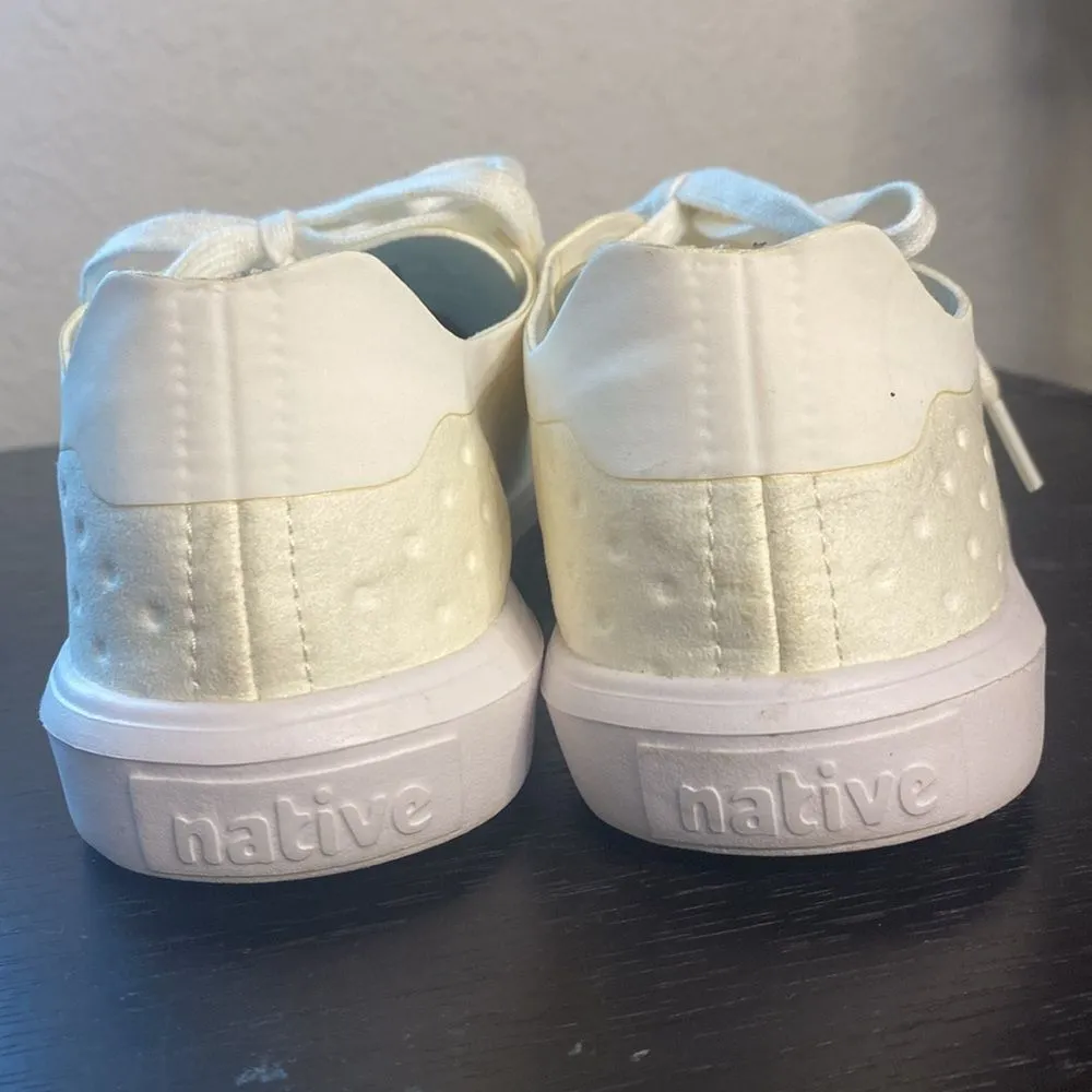 Native Monaco Women’s size 5 white lace up - Image 7