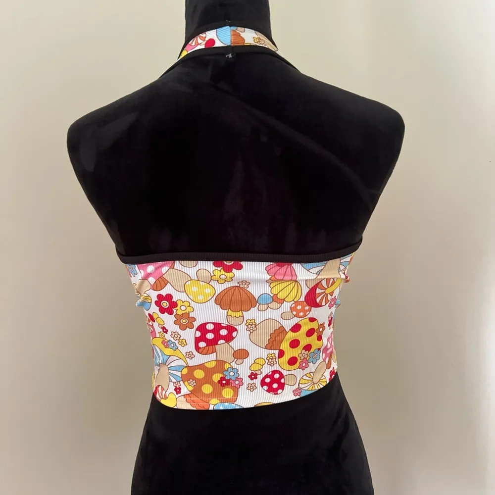Romwe Mushroom Print Halter Top - Image 3