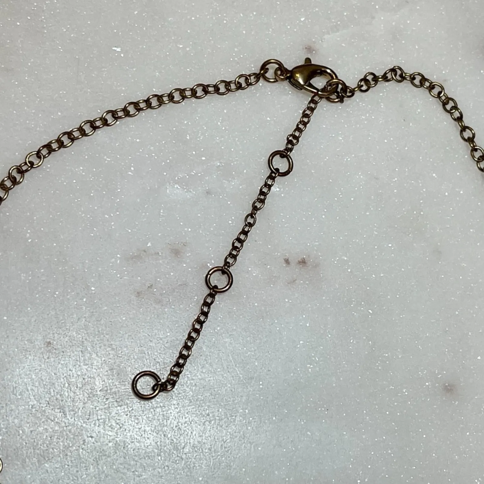 Gold Tone and Iridescent Gem Lariat Necklace - Image 5