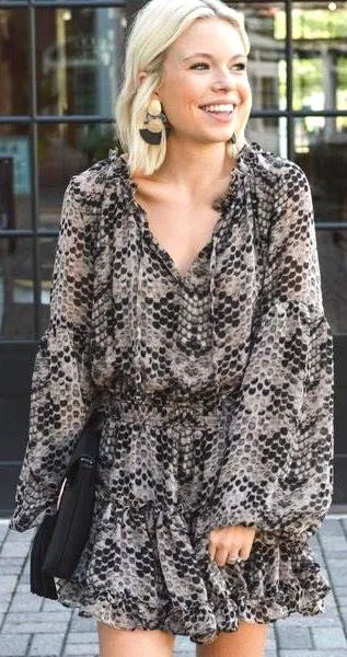 BuddyLove Zozo Dress In Amazon Print  - Image 7