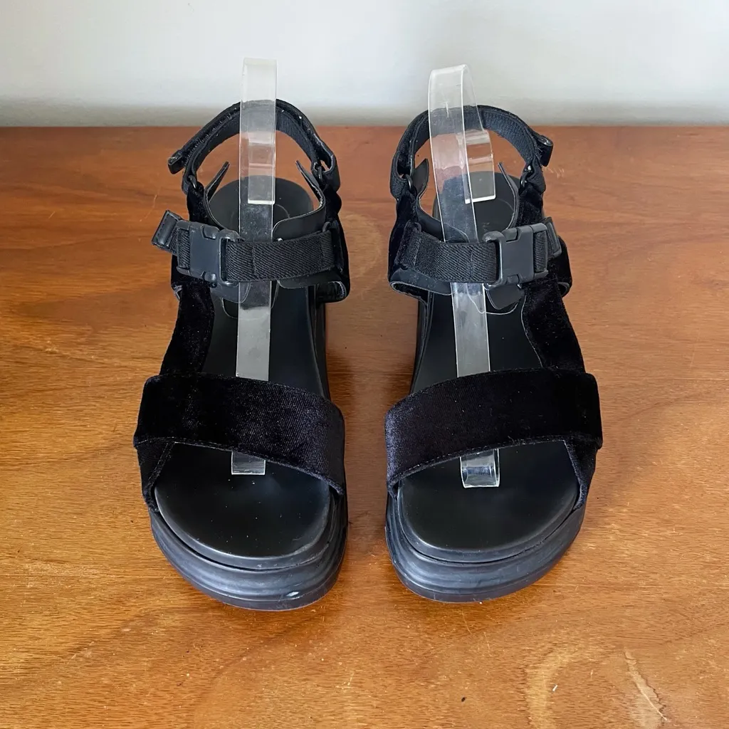 Nanakarana • chunky platform sandals black velvet techwear festival y2k buckle Size 9 - Image 2