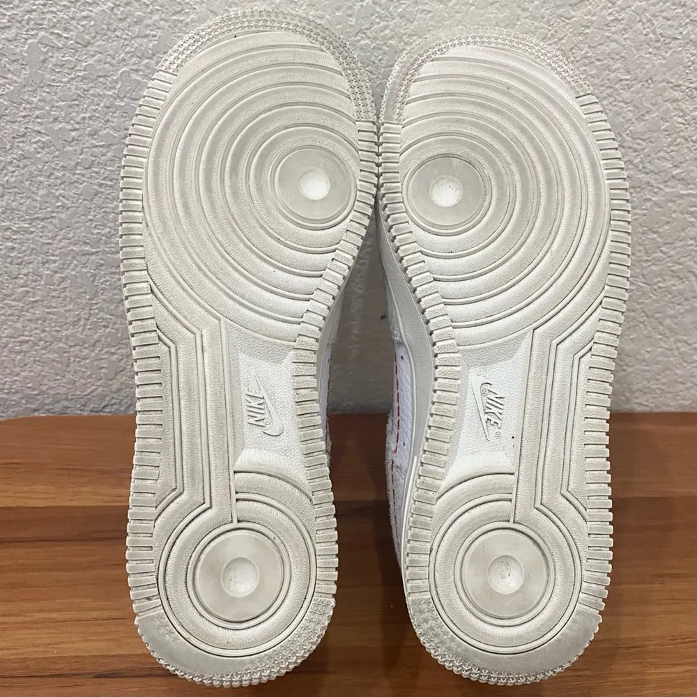 NIKE AIR FORCE 1 ‘07 SE Women’s Sneakers Size 7 - Image 9