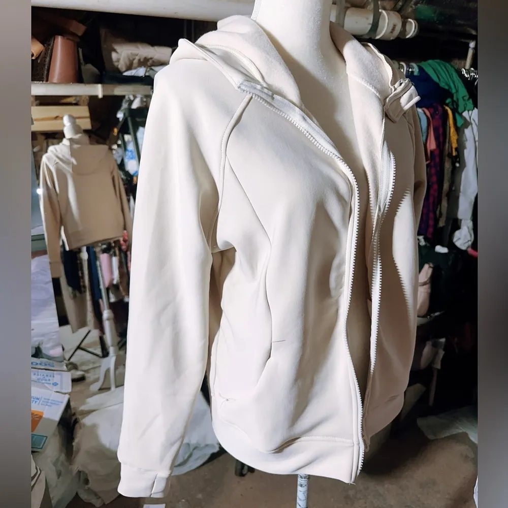 ACTIVE DOMINO FASHION wicking flat seams four ways stretch soft comfy hooded NWT White Size L - Image 3