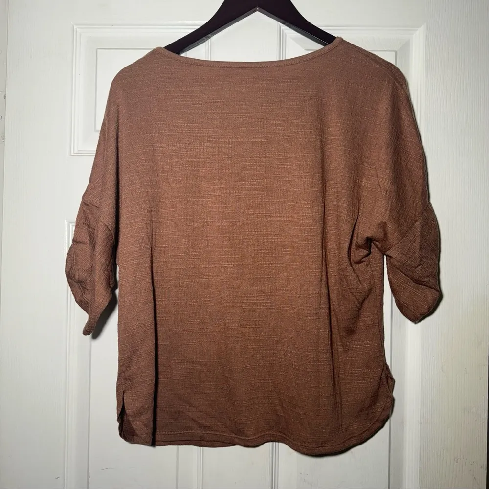 Max Studio • Blouse • Relaxed Fit • Brown • Small • Ruched Sleeves - Image 8