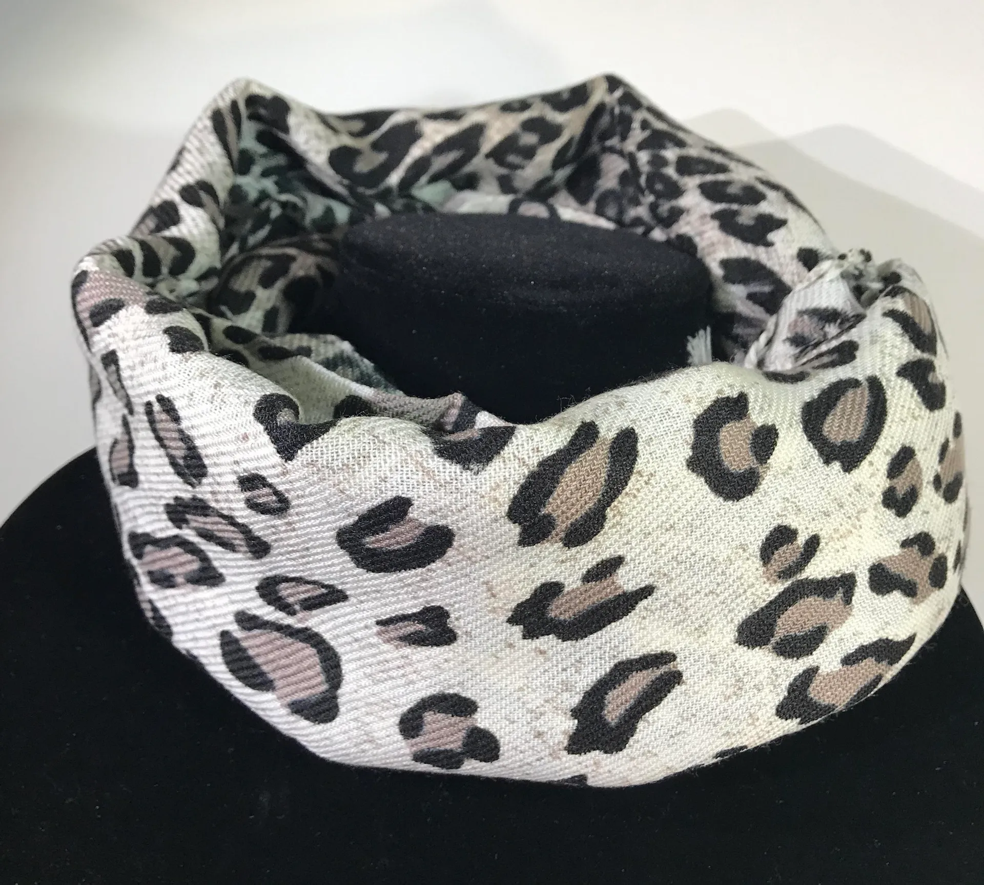 Pashmina Scarf - Image 2