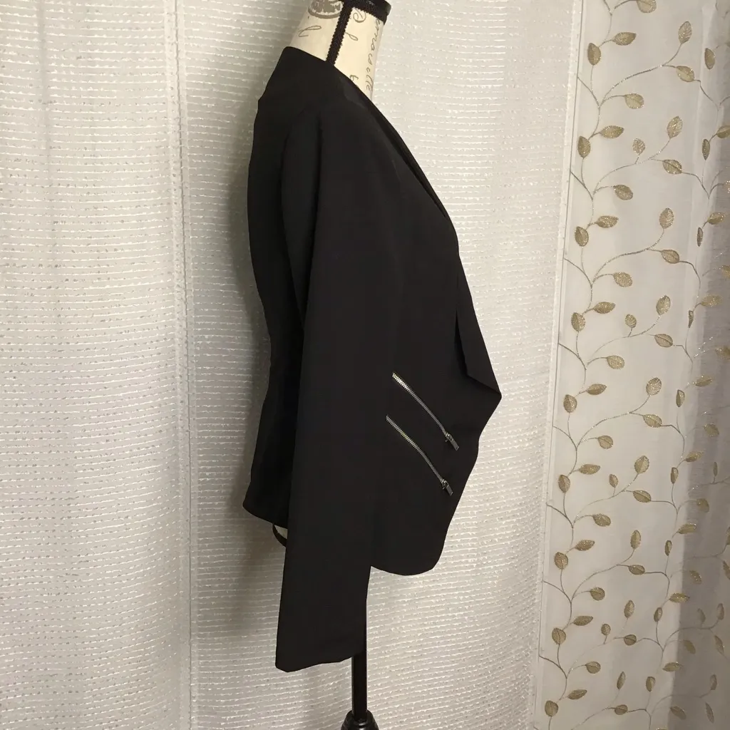 Donna Moore Black Jacket with Zippers - Image 3