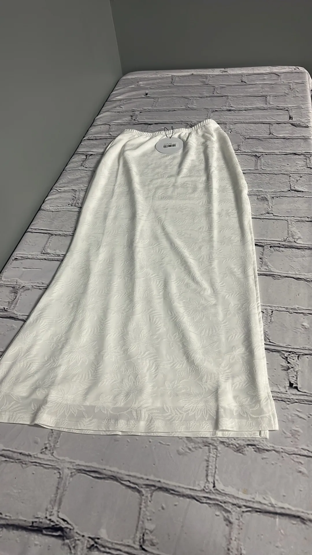 Choc Set White Sz 8. - Image 11