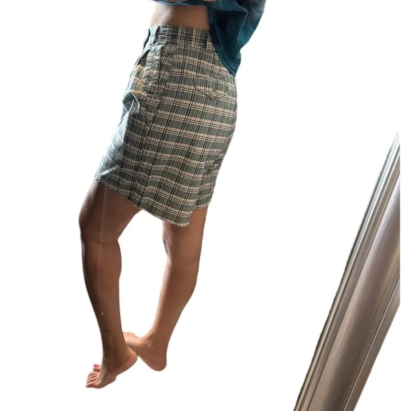 Vintage Partners plaid front pleated 90s high waisted Bermuda lpreppy shorts Green Size 26 - Image 9