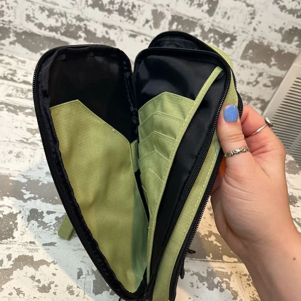 L.L. Bean | green travel wallet with strap - Image 10