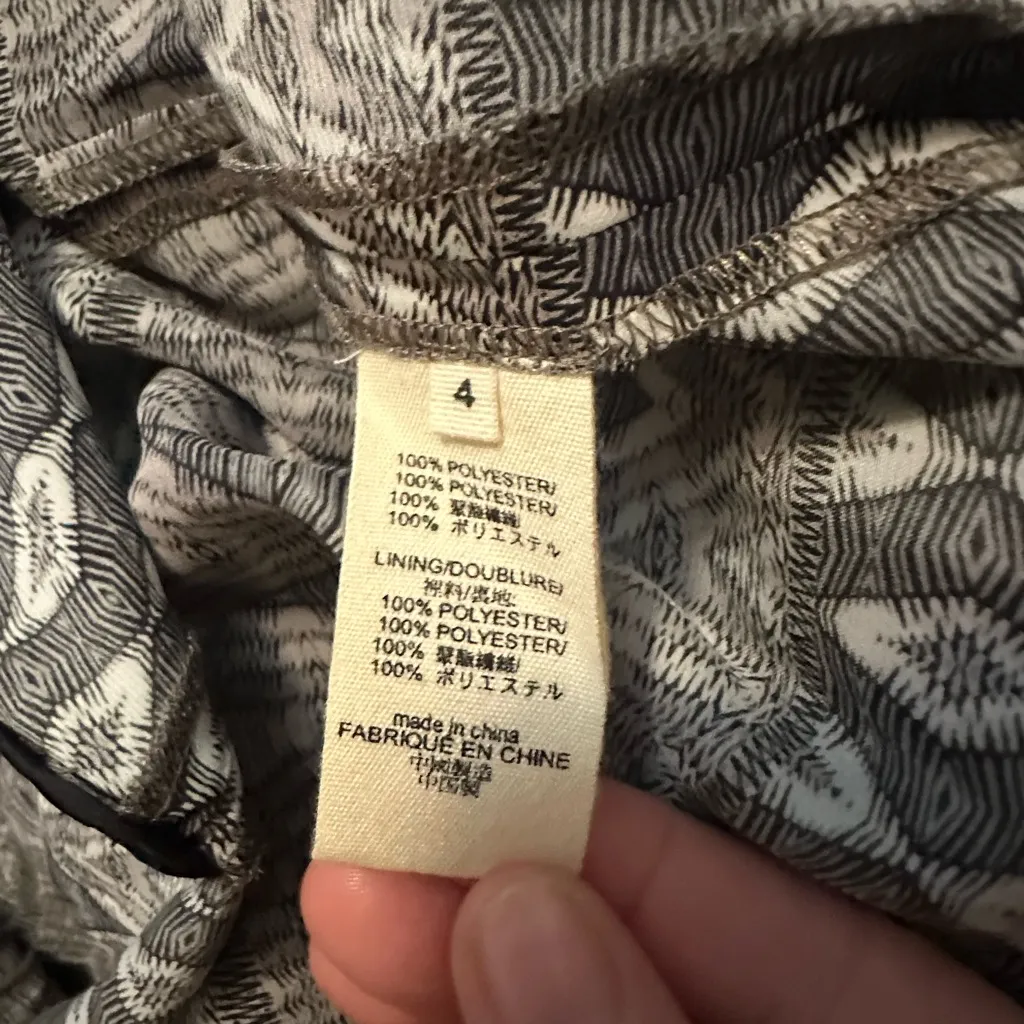 L'AGENCE Print Pleated Satin Fit & Flare Dress Size 4 - Image 7