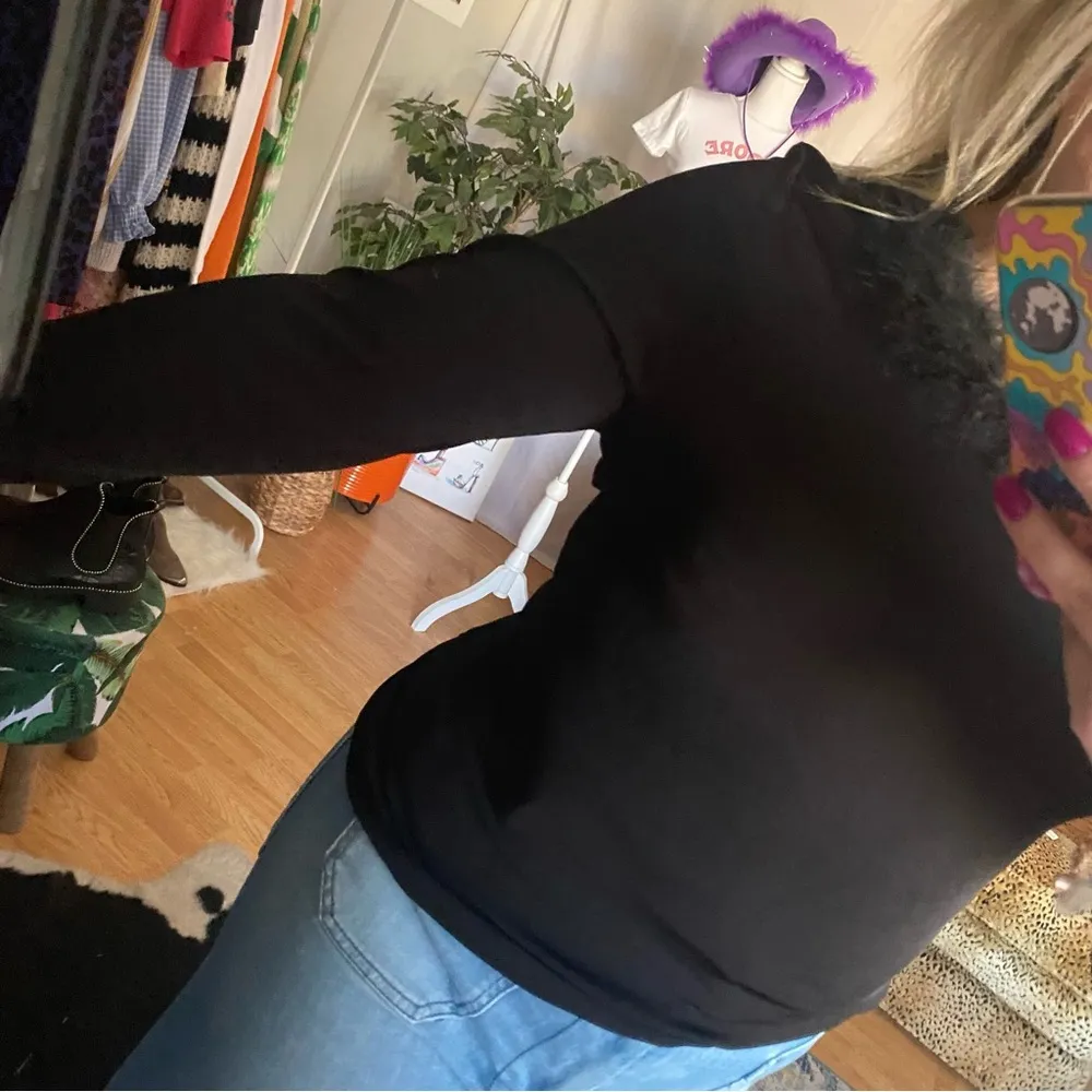 Vintage y2k black blouse fur feather collar Size L - Image 7