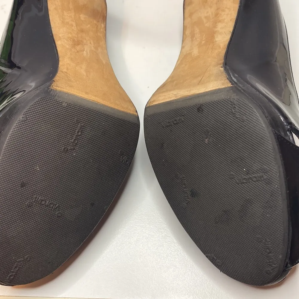 Stuart Weitzman black patten leather platform peep toed heels size 7.5 M - Image 7