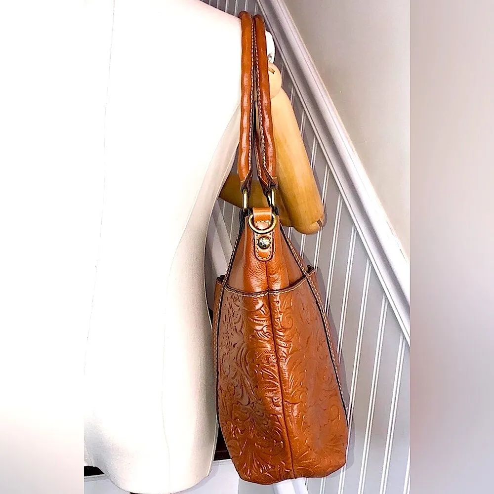 PATRICIA NASH Burnished Tooled Benvenuto Gold Leather Shoulder Bag Tote EUC - Image 4