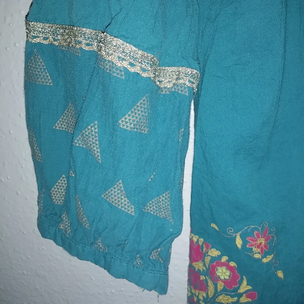 EGO LP Kurta Smocked Cotton Dress Petite in Turquoise Gold Paint Petite - Image 8