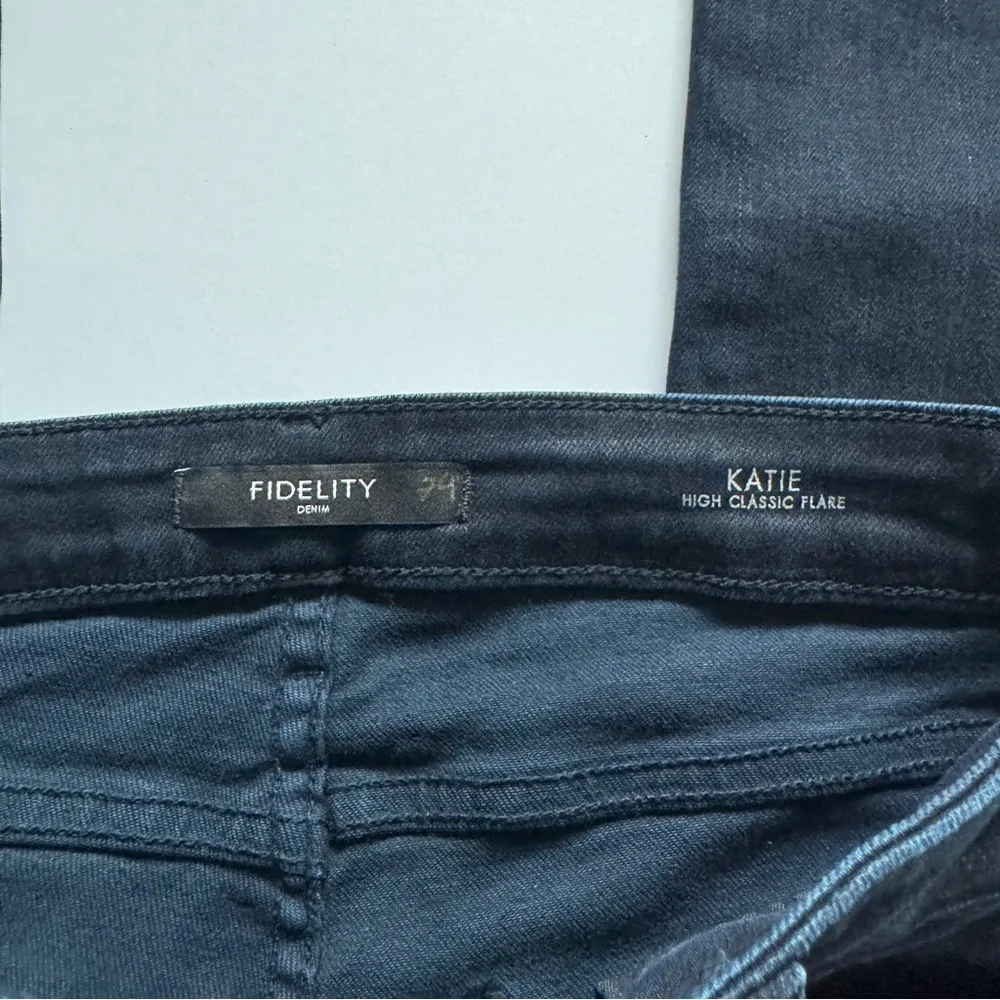 Fidelity Katie High Rise Classic Flare Empress Blue Jeans Size 26 NWT - Image 5