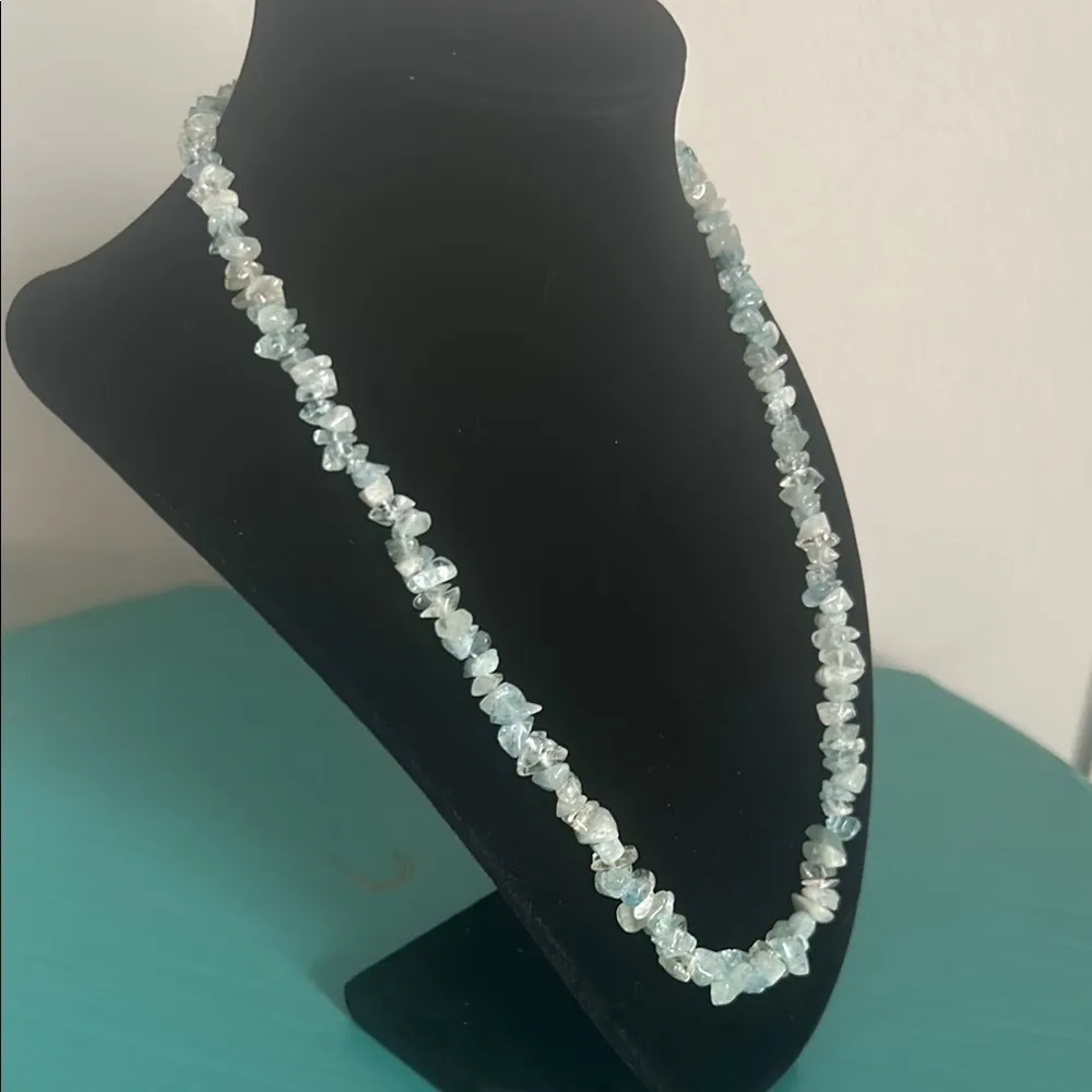 Vintage Artisan Aquamarine Sea Blue Chip - Image 2