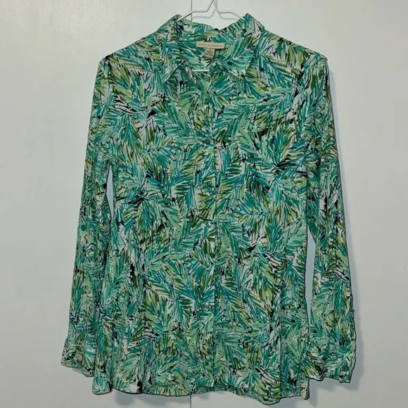 Appleseed’s Crinkle Collared Button Down Shirt Green Palm Print Women’s Small S - Image 1