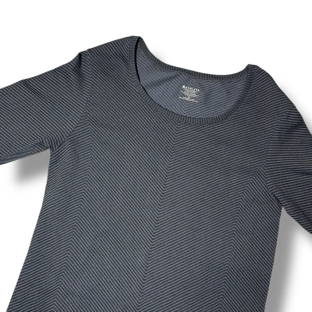 Athleta Navy Long Sleeve Striped‎ Workout Top - Image 2