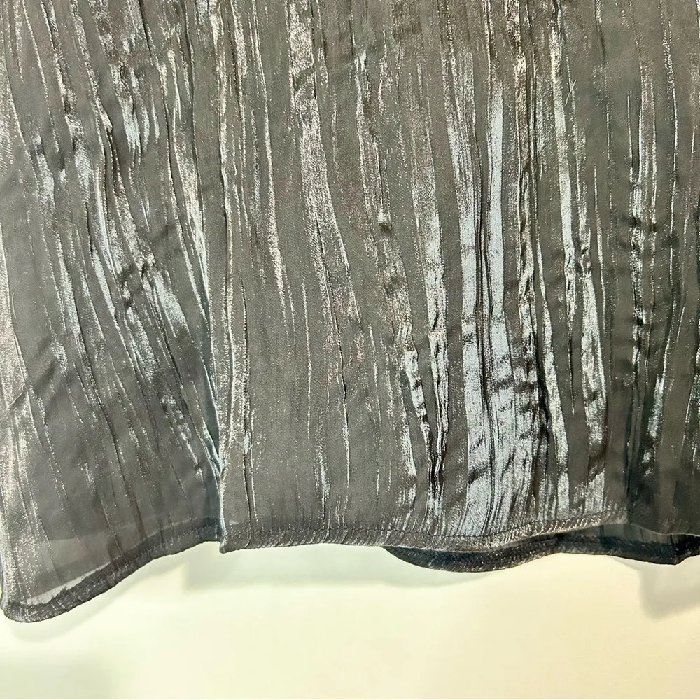 Calvin Klein Women’s Crew Neck Shine Crinkle Keyhole Back Blouse Black Large NWT - Image 3