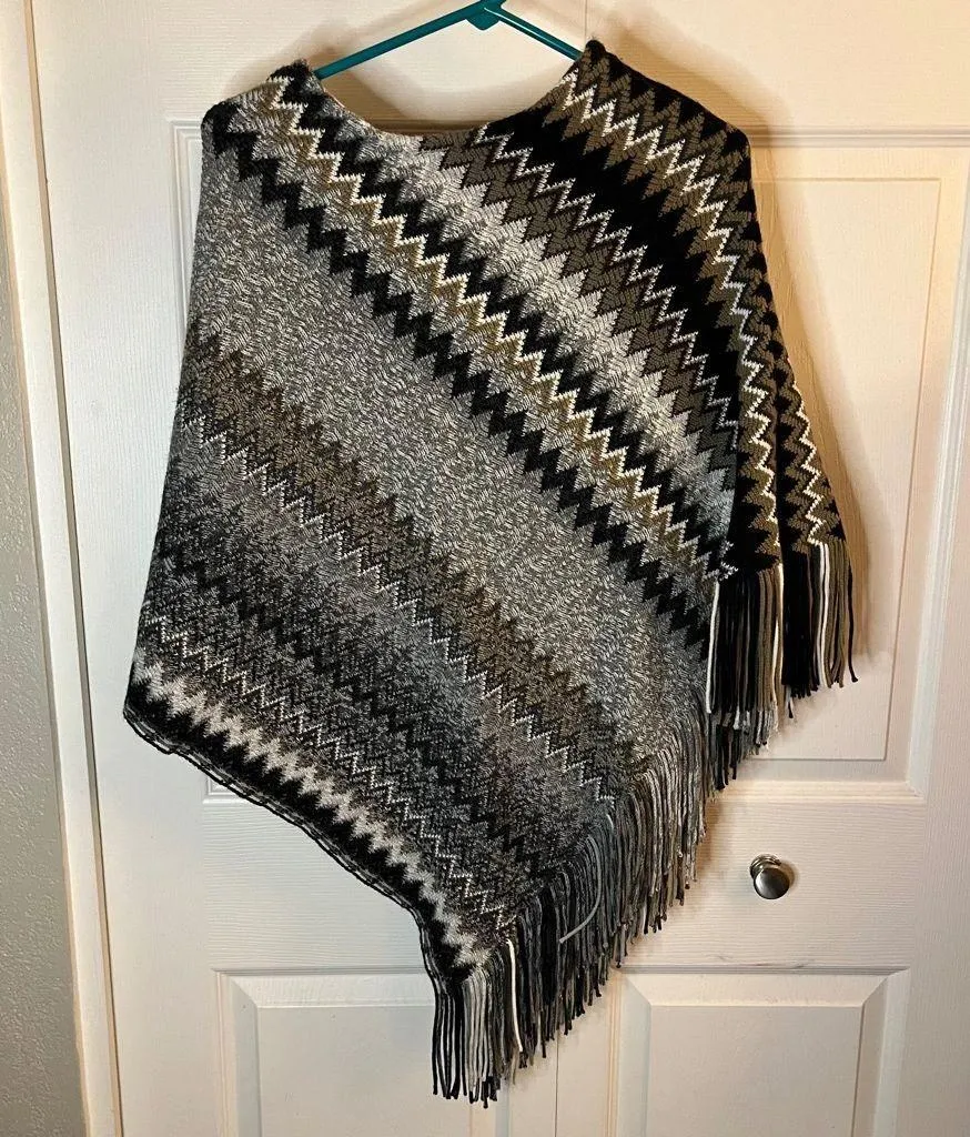 Zig Zag Poncho OS - Image 4