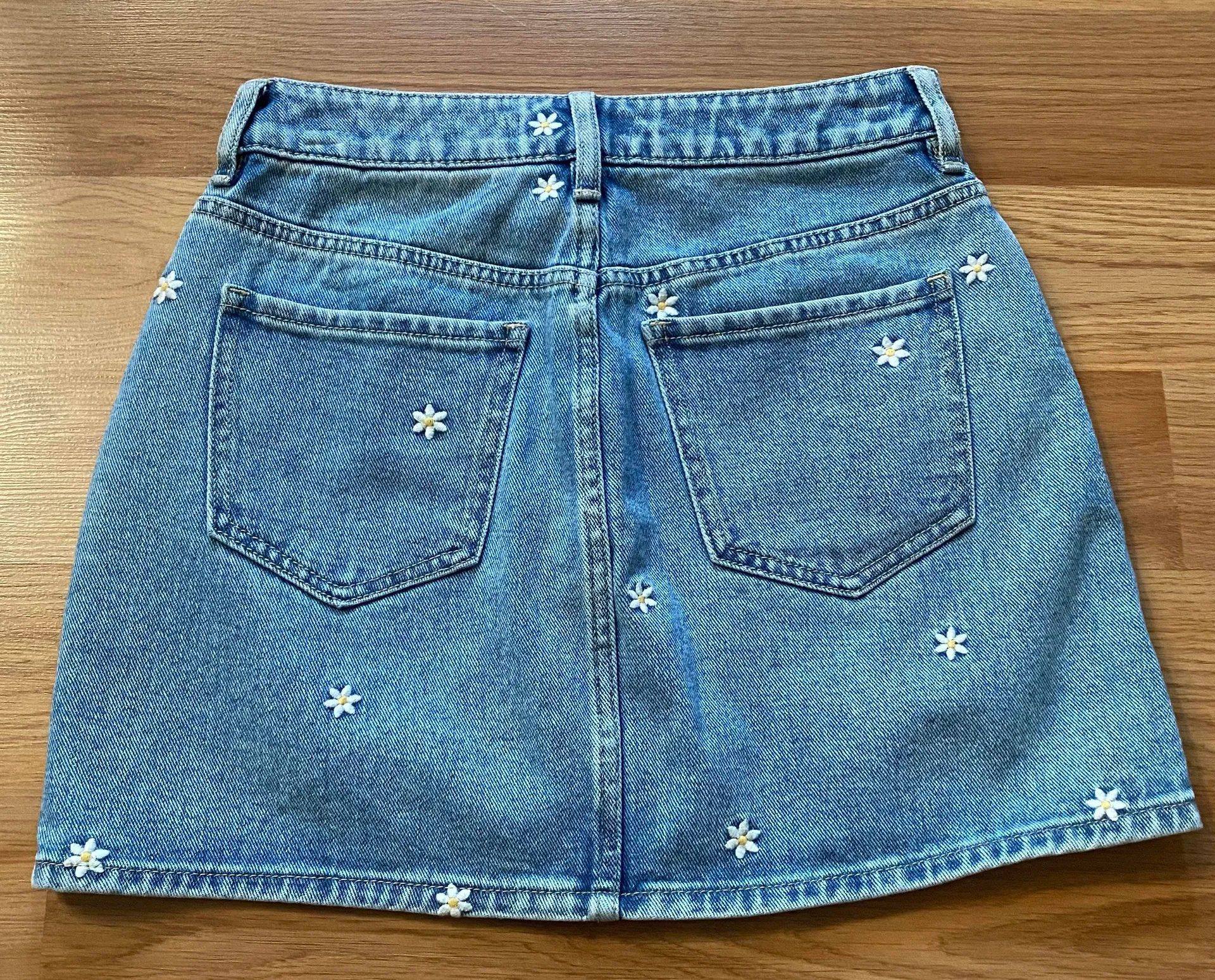 PacSun Raining Daisies Denim Skirt - Image 6