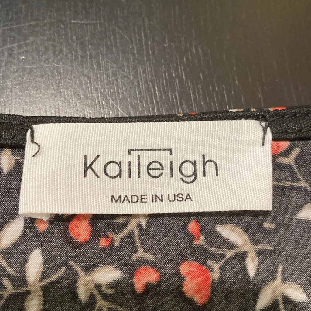 Kaileigh Floral Flutter Cap Sleeve Wrap Blouse XL - Image 6