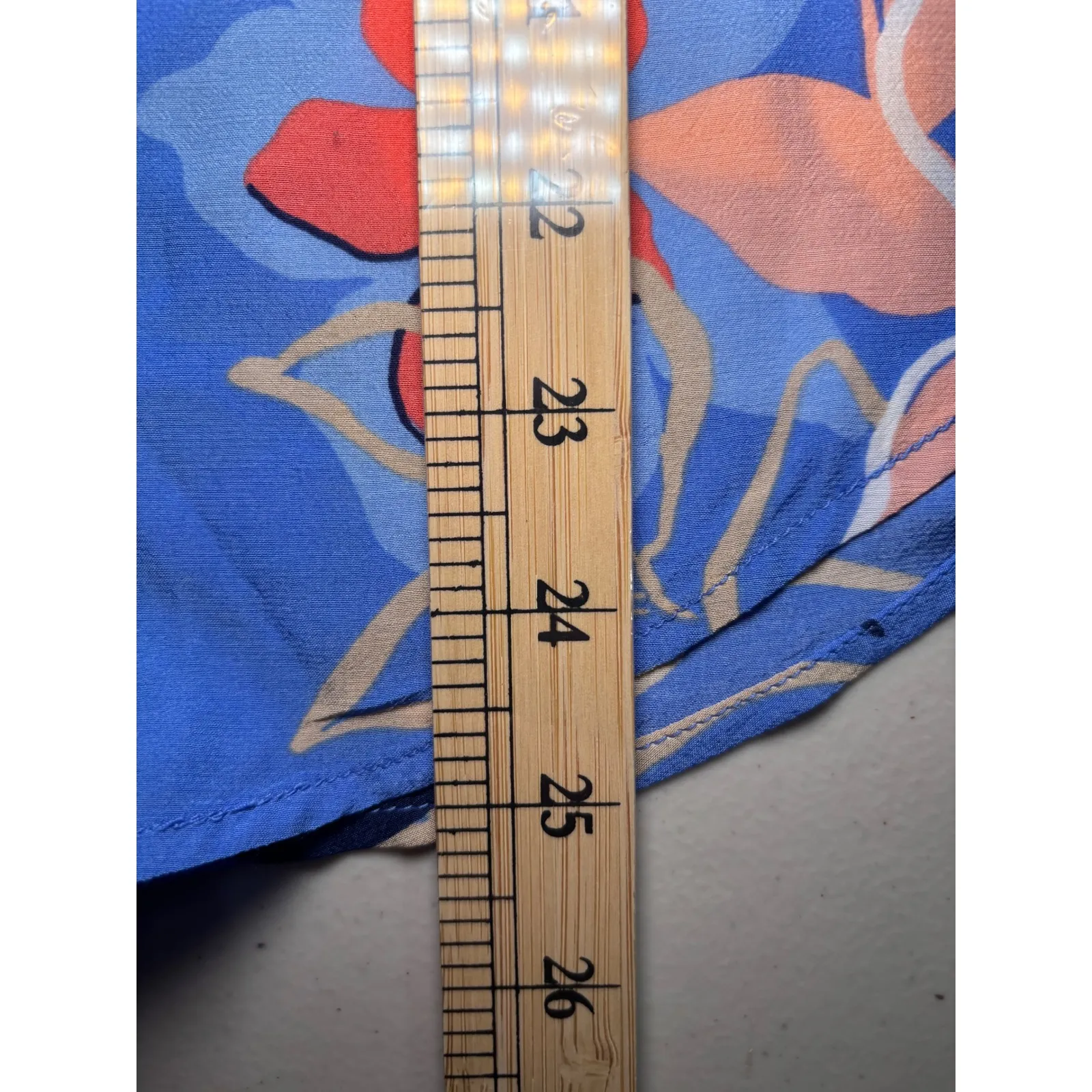 Talbots Blue Ruffle Trim Popover Floral Top Blouse Large Half-Placket Buttons - Image 9