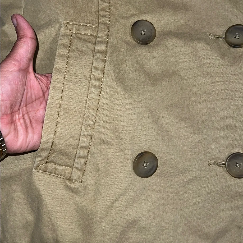 Banana Republic Women's Beige Pea Coat - Image 8