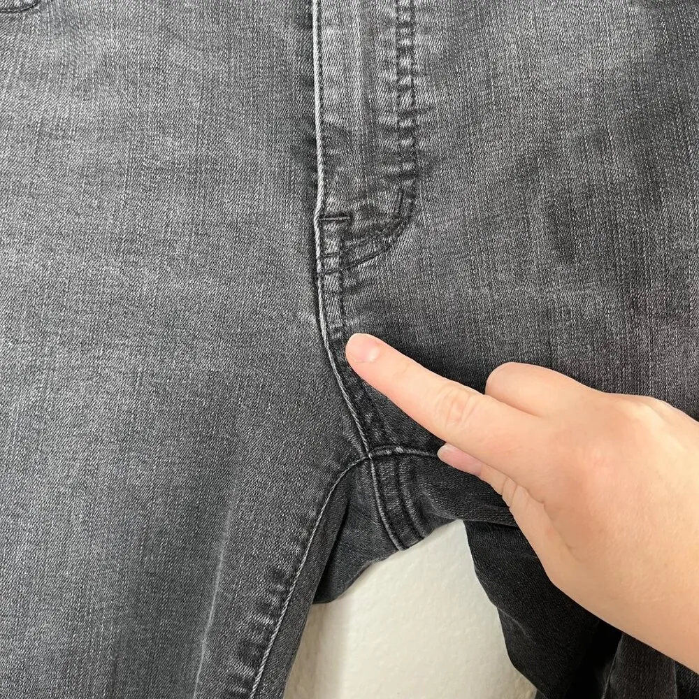 Madewell 9" High-Rise Skinny Black Distressed Cropped Jeans Womens Size 29 - Image 6