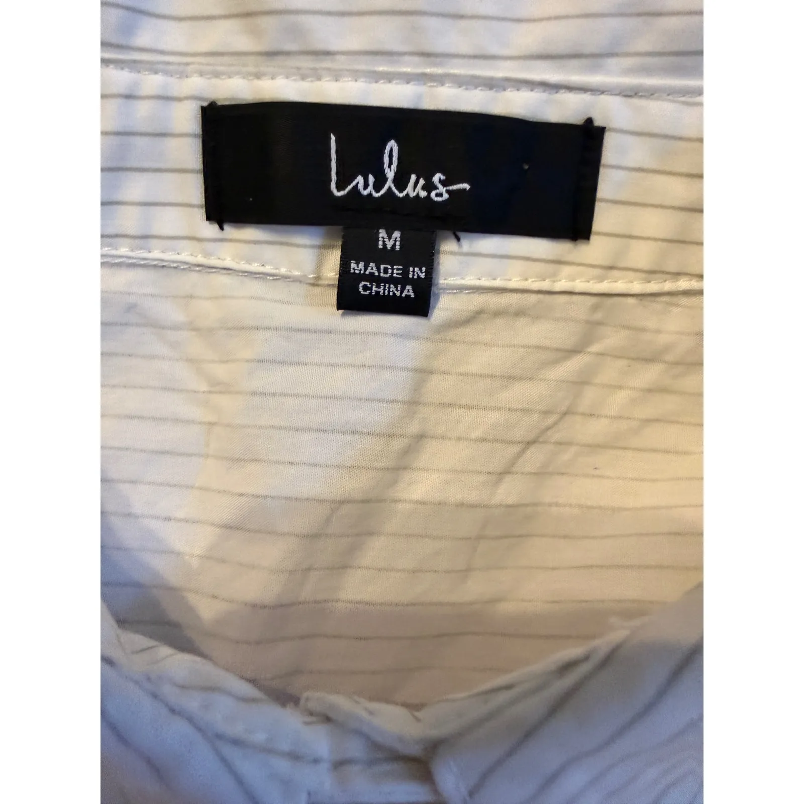 Lulus  White Pinstripe Cropped Button Up Shirt Women's Size Medium - Image 3