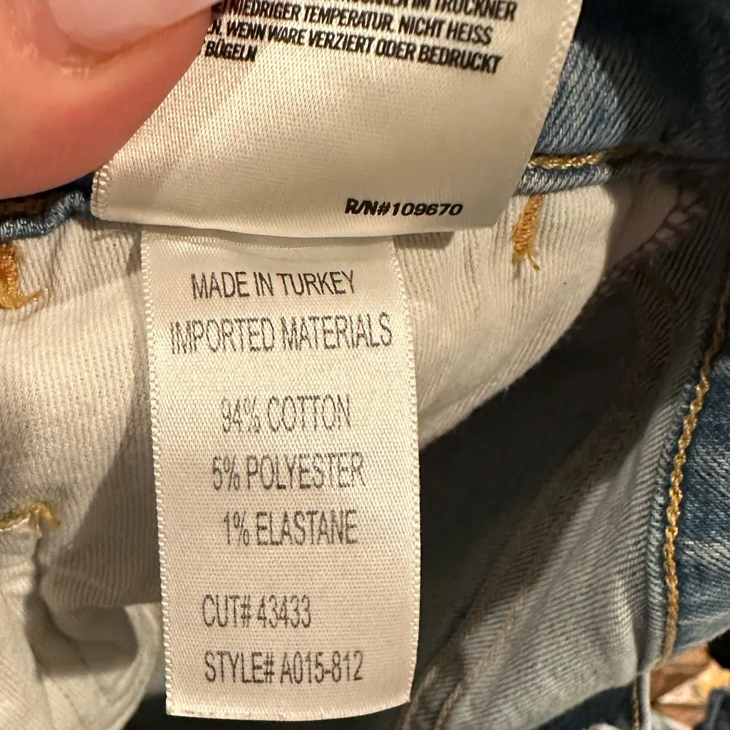 AGOLDE DISTRESSED DESTROYED RIPPED LIGHT BLUE DENIM JEANS 24 - Image 9