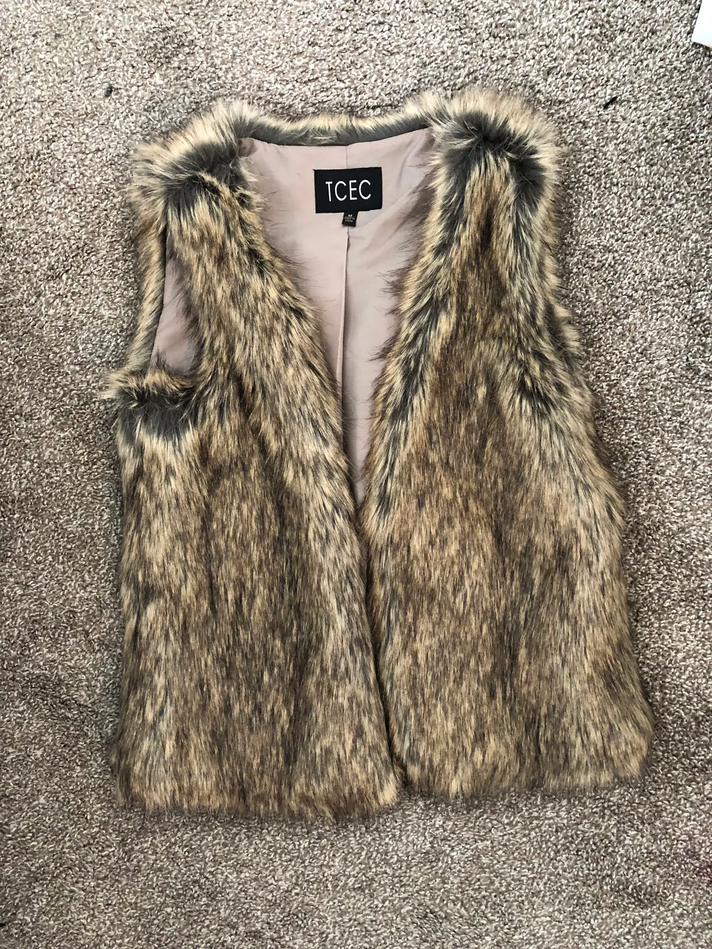 Faux Fur Vest Brown Size M - Image 4