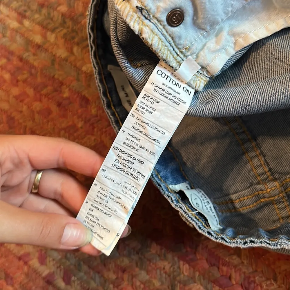 COTTON ON DISTRESSED DENIM CUT OFF A LINE MINI SKIRT - Image 4