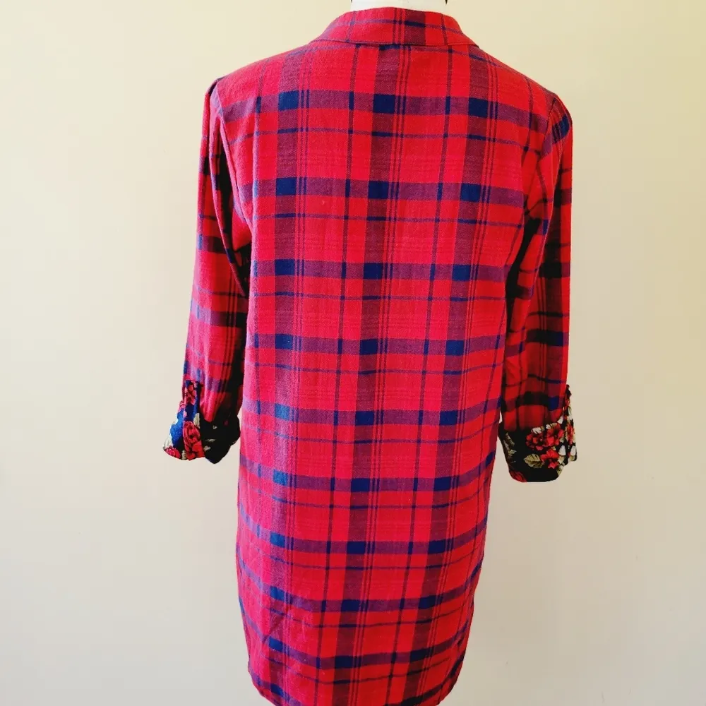 Bellamie plaid flannel shirt dress size small - Image 6