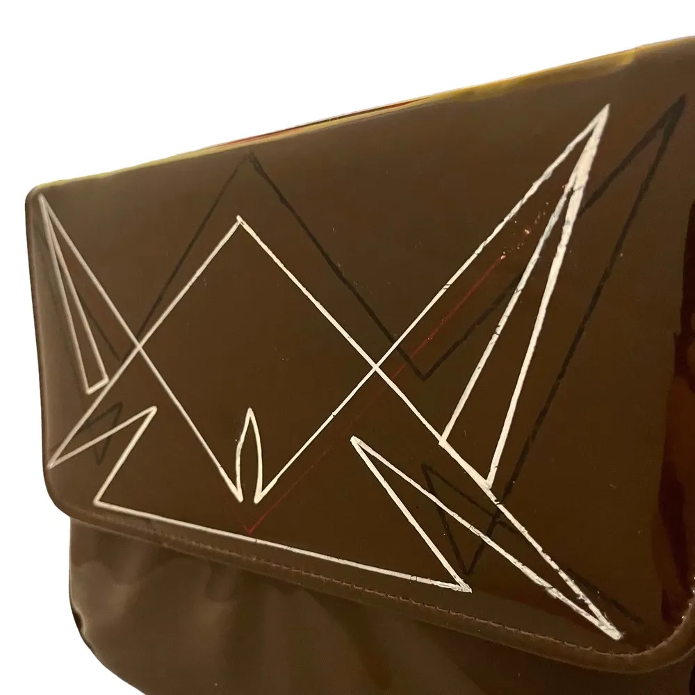 Vintage Brown Vinyl Hand - Image 11