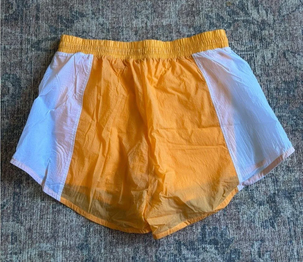 Gymshark PULSE 2 IN 1 SHORTS Orange and White Size Small - Image 10