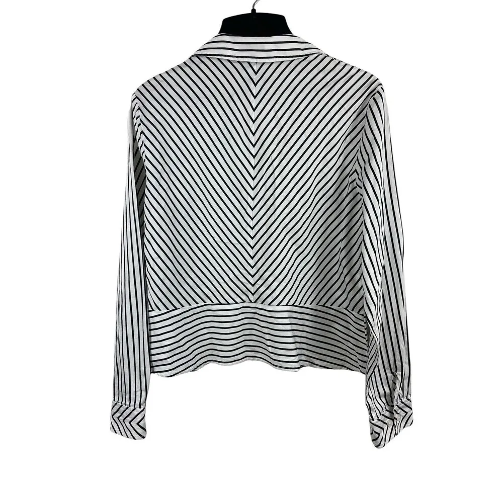 Jones New York Black White Diagonal Striped V-neck Long Sleeve Office Top PL - Image 2