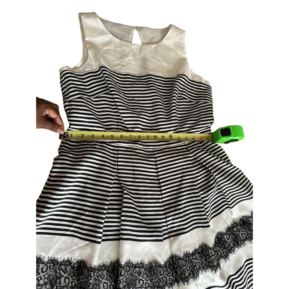 Danny And Nicole Sleeveless Striped Ivory Dress With Lace Black Stripe Size 14P - Image 16
