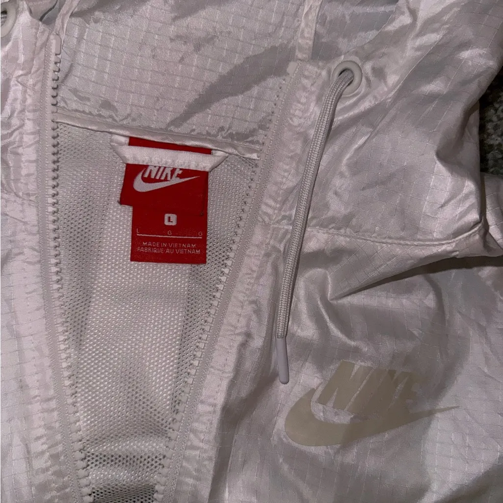 Nike Women's Utility Jacket in White and Tan - Image 5