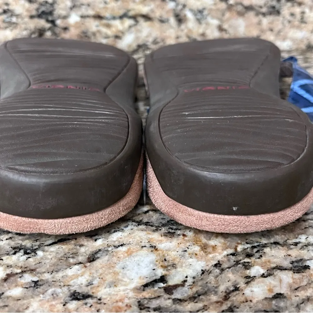 Vionic Women’s Flip Flops Size 9 Blue Geometric – Orthotic Beach Thong Sandal - Image 10