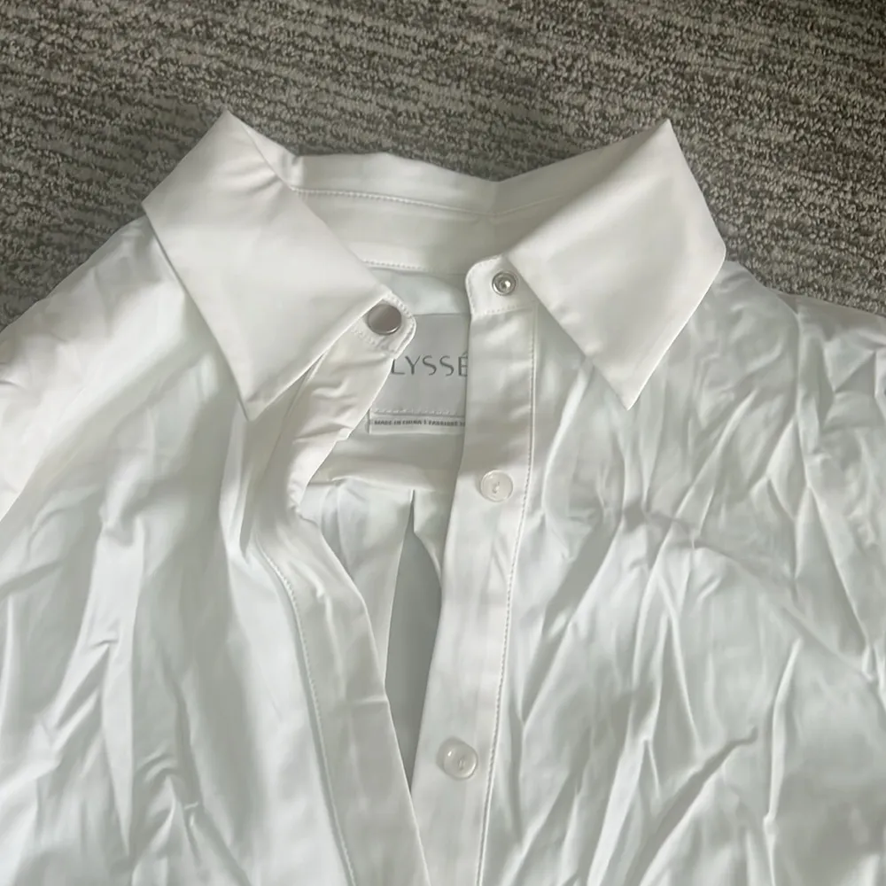 Oversized Lysse Button Down Blouse Shirt - Image 3