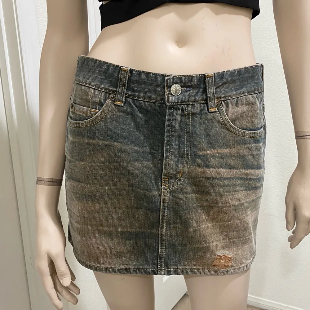 7 For All Mankind Acid Washed Mini Denim Skirt 27 - Image 3