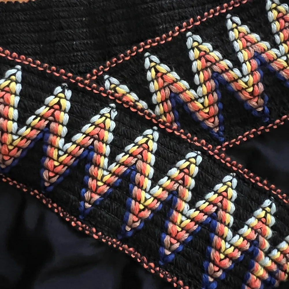 NWT - L -  - Black Bikini with Zigzag Trim - Image 2