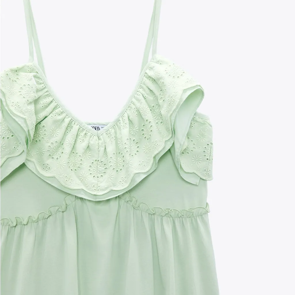 NWT ZARA LIME GREEN VOLUMINOUS LONG MIDI / MAXI DRESS  EYELET WORK MEDIUM - Image 7