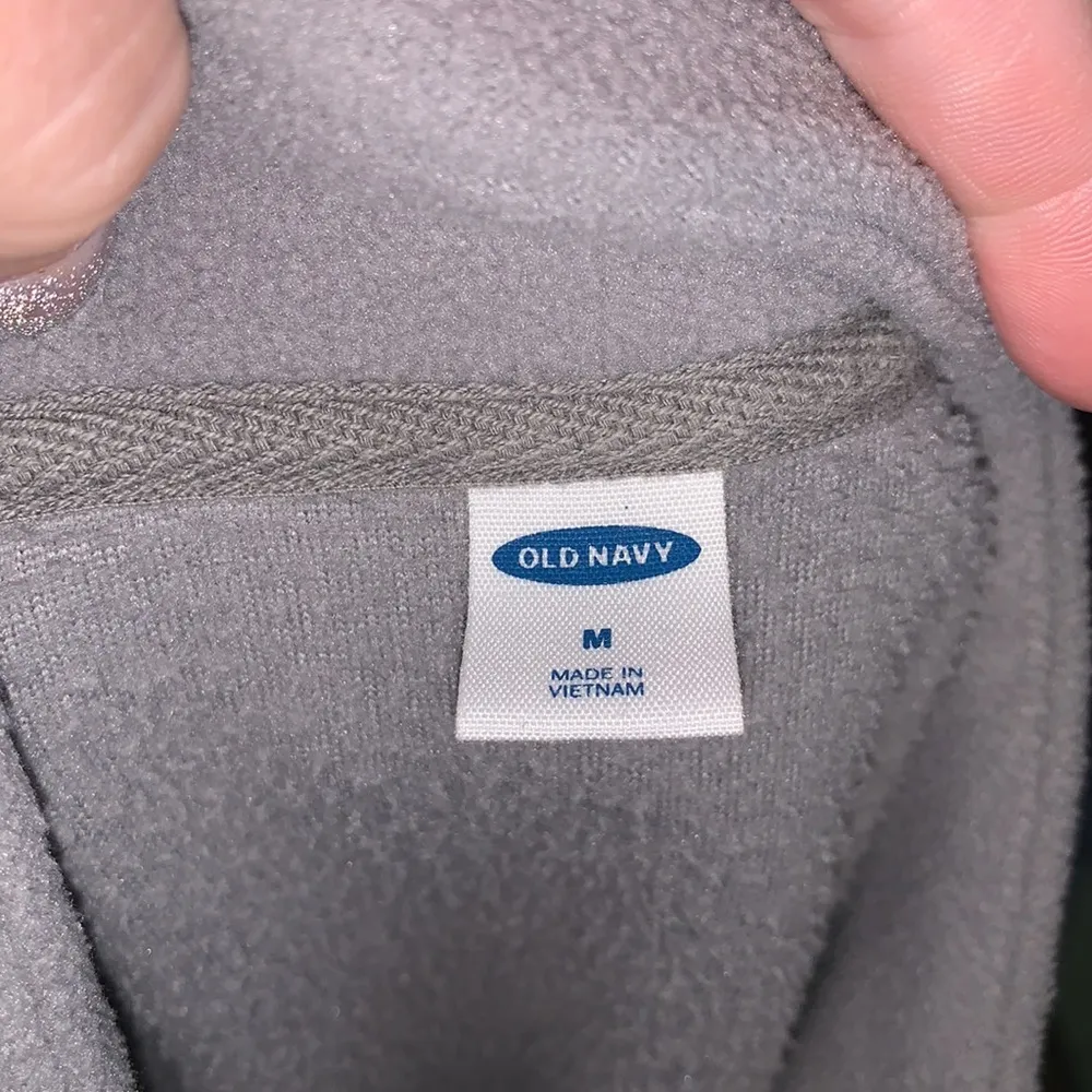 Old Navy  grey half zip fleece pullover sweatshirt - Image 7